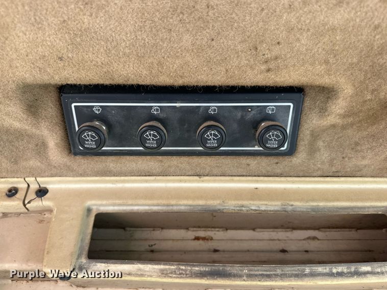 image for item DD3206 1994 Caterpillar  D8N dozer