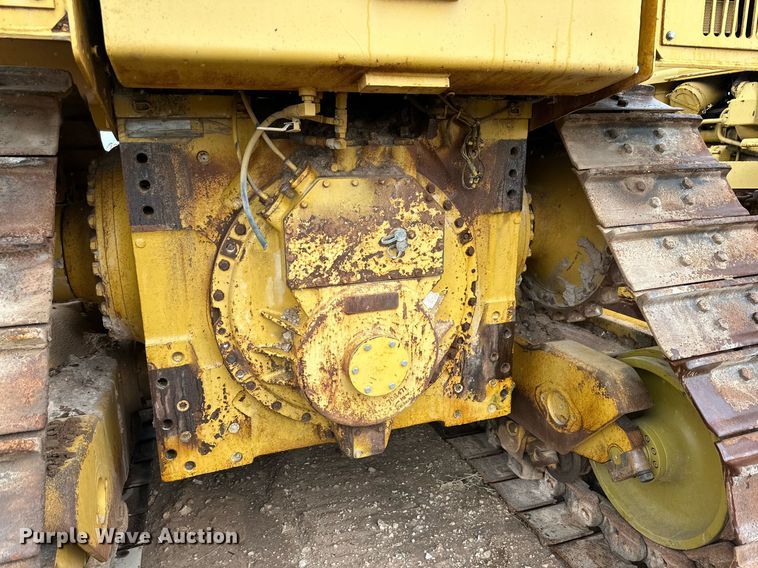 image for item DD3206 1994 Caterpillar  D8N dozer