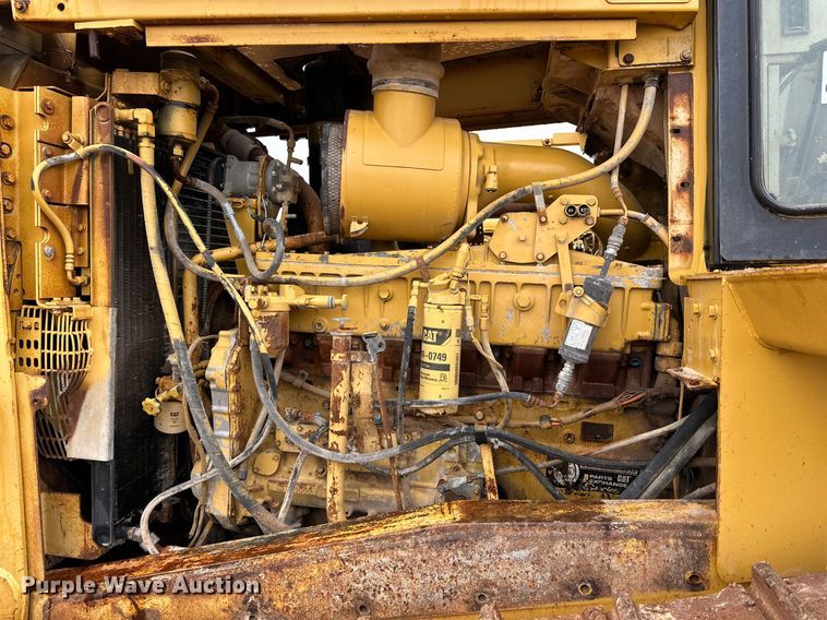 image for item DD3206 1994 Caterpillar  D8N dozer