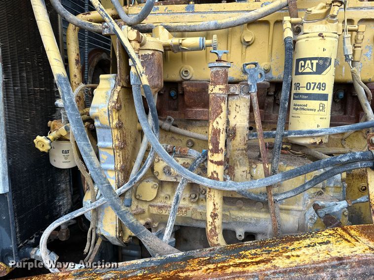 image for item DD3206 1994 Caterpillar  D8N dozer