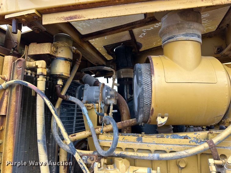 image for item DD3206 1994 Caterpillar  D8N dozer