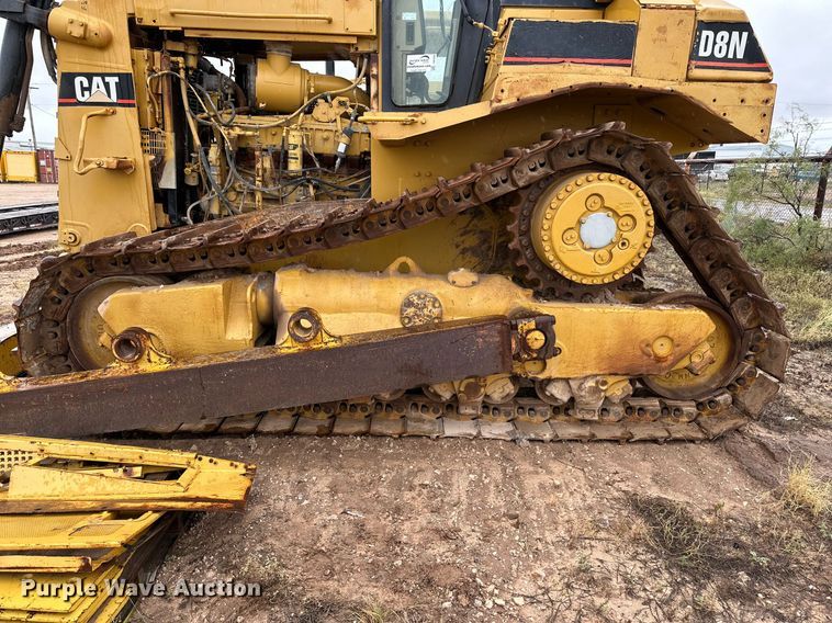 image for item DD3206 1994 Caterpillar  D8N dozer