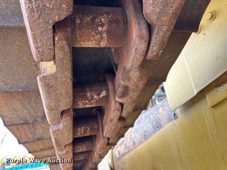 image for item DD3206 1994 Caterpillar  D8N dozer