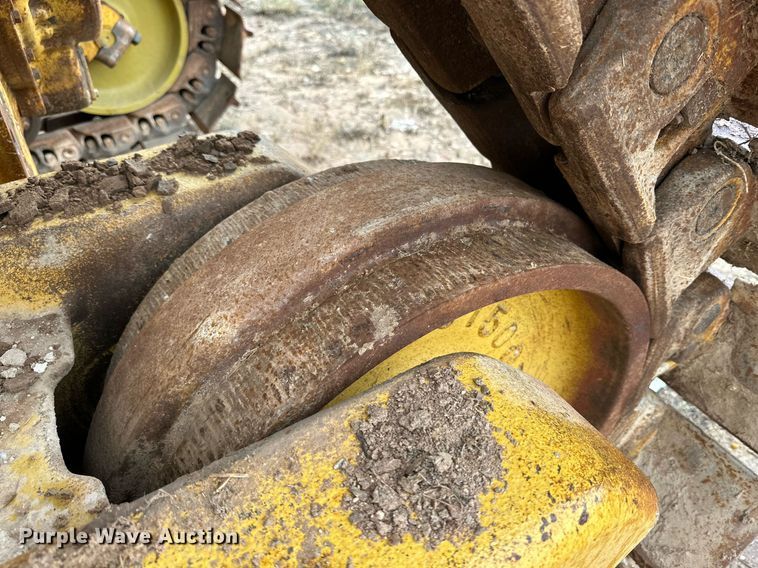 image for item DD3206 1994 Caterpillar  D8N dozer