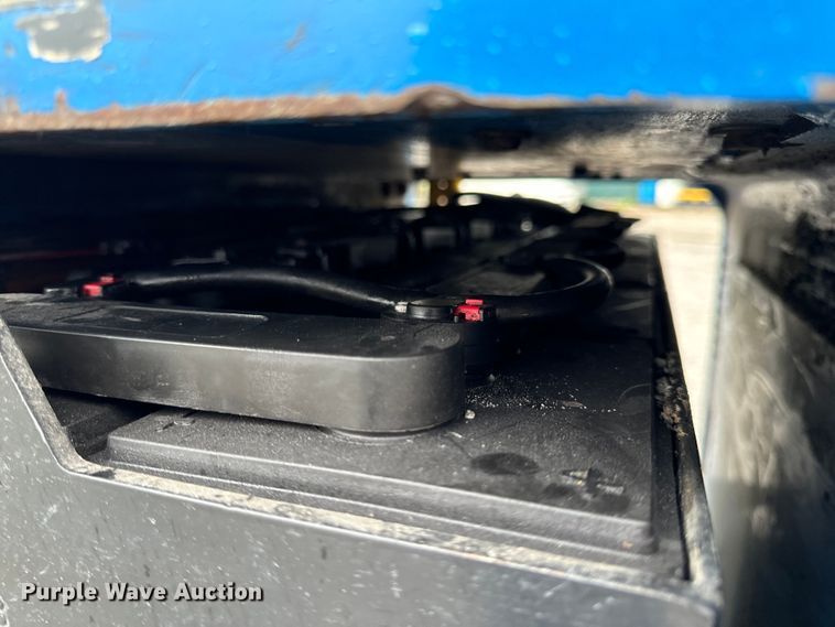 image for item DL4472 Raymond 750 R45TT forklift