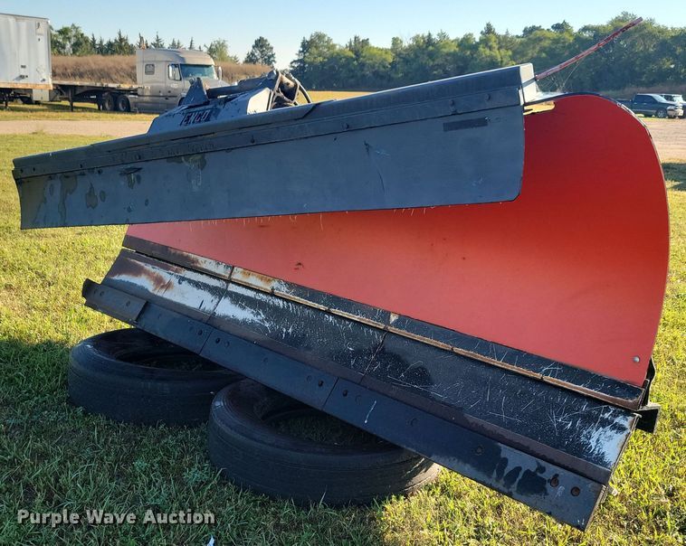 image for item DN3500 Tenco TCP-11-V-E2-HA2 skid steer snow plow