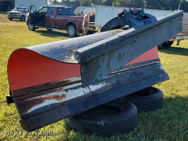 image for item DN3500 Tenco TCP-11-V-E2-HA2 skid steer snow plow