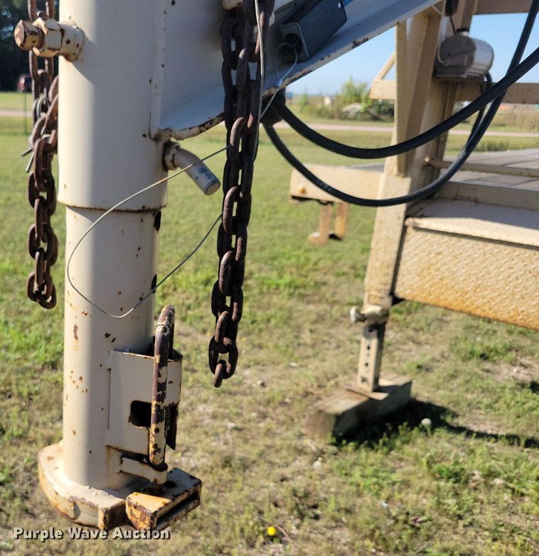 image for item DN3504 2018 Texas Pride FT835524KGN flatbed trailer