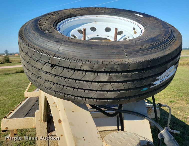 image for item DN3504 2018 Texas Pride FT835524KGN flatbed trailer