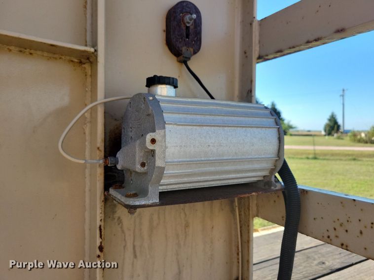 image for item DN3504 2018 Texas Pride FT835524KGN flatbed trailer