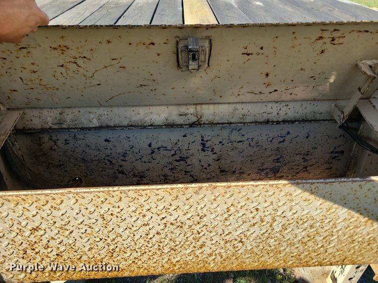 image for item DN3504 2018 Texas Pride FT835524KGN flatbed trailer