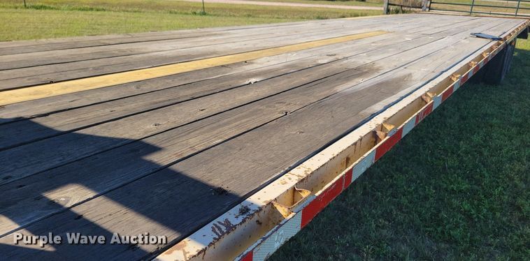 image for item DN3504 2018 Texas Pride FT835524KGN flatbed trailer