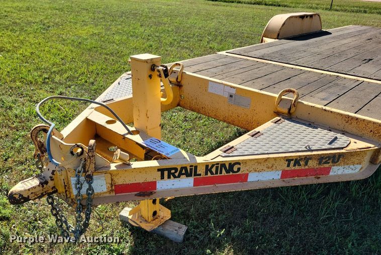 image for item DN3505 2007 Trail King TKT12U-202 tilt deck equipment trailer