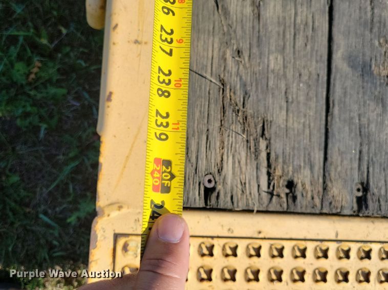 image for item DN3505 2007 Trail King TKT12U-202 tilt deck equipment trailer