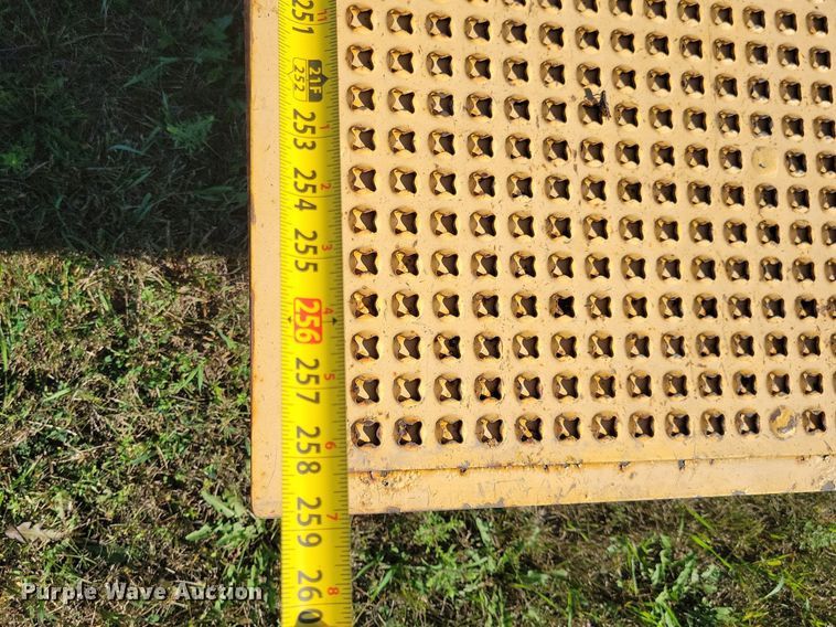 image for item DN3505 2007 Trail King TKT12U-202 tilt deck equipment trailer