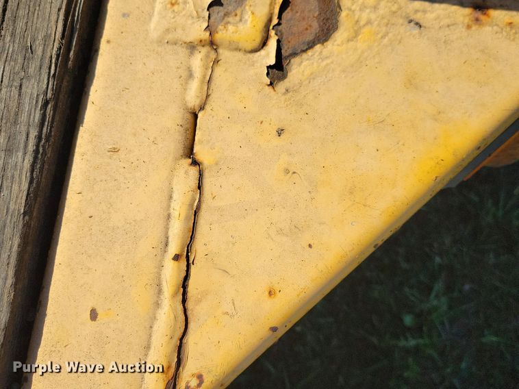 image for item DN3505 2007 Trail King TKT12U-202 tilt deck equipment trailer