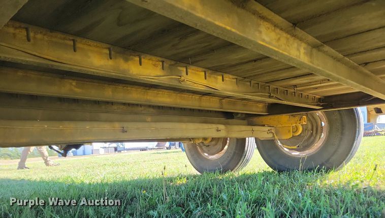 image for item DN3505 2007 Trail King TKT12U-202 tilt deck equipment trailer