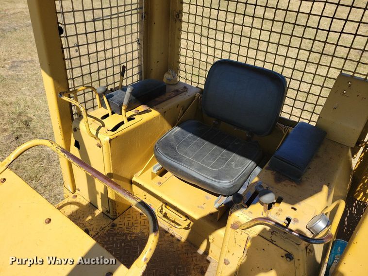 image for item DN3512 1978 Caterpillar D3 dozer