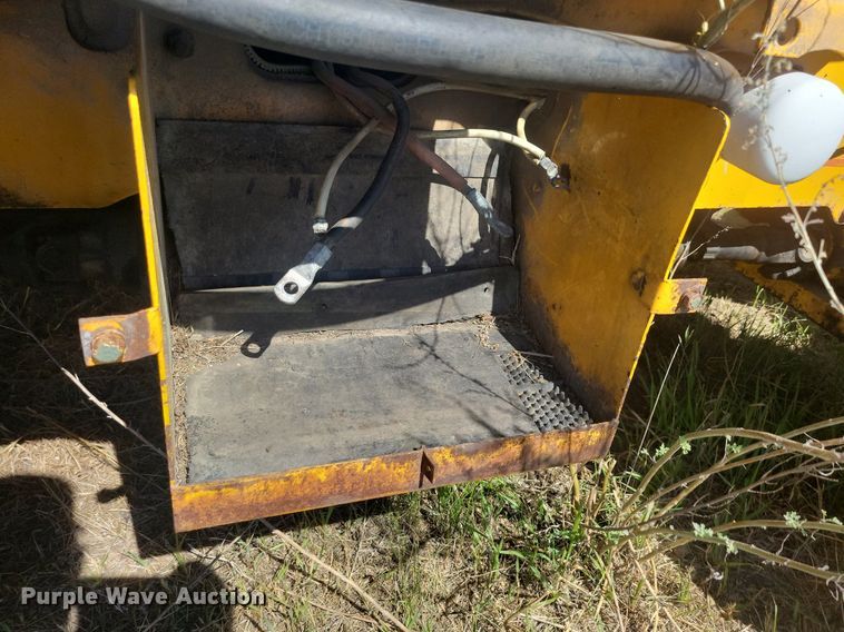 image for item DN3513 1993 JCB 210S backhoe