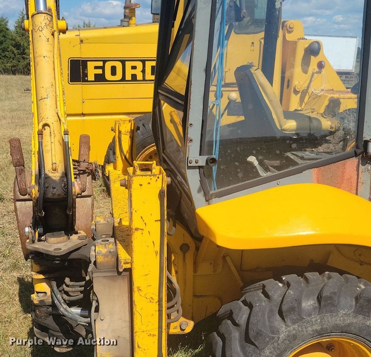 image for item DN3513 1993 JCB 210S backhoe