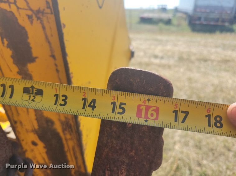 image for item DN3513 1993 JCB 210S backhoe