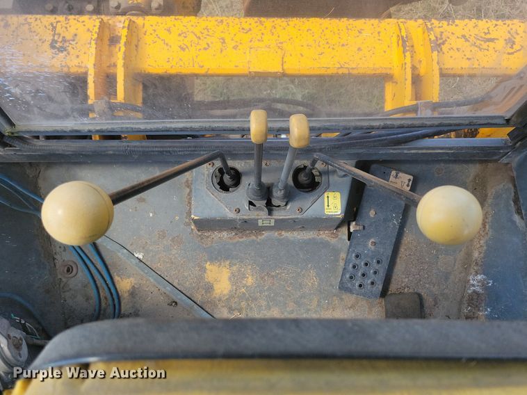 image for item DN3513 1993 JCB 210S backhoe