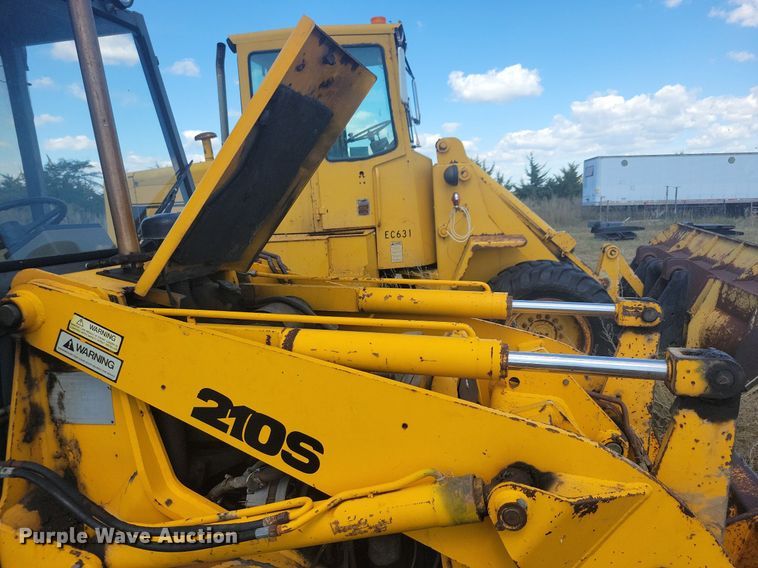 image for item DN3513 1993 JCB 210S backhoe