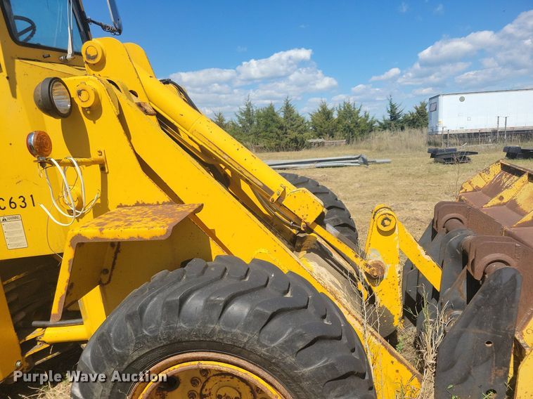 image for item DN3514 1985 Ford A62 wheel loader
