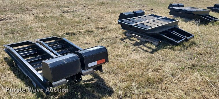image for item DN3516 (10) Trail King trailer ramps