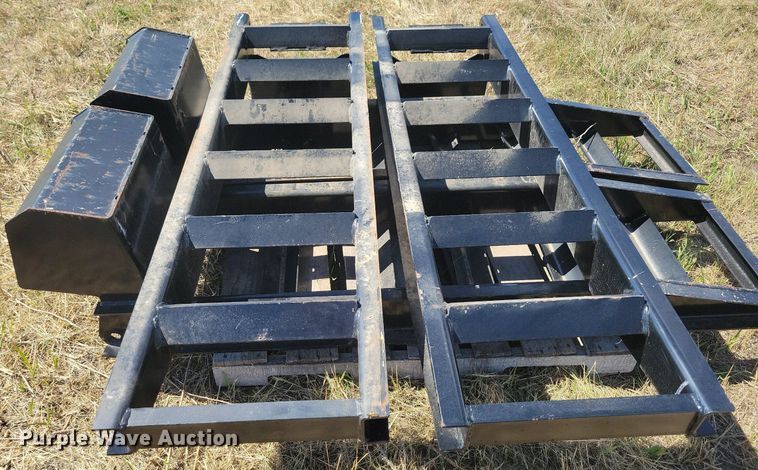 image for item DN3516 (10) Trail King trailer ramps
