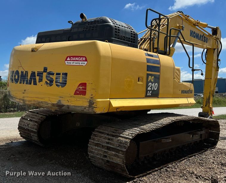 image for item DO2497 2018 Komatsu  PC210LC-11 excavator