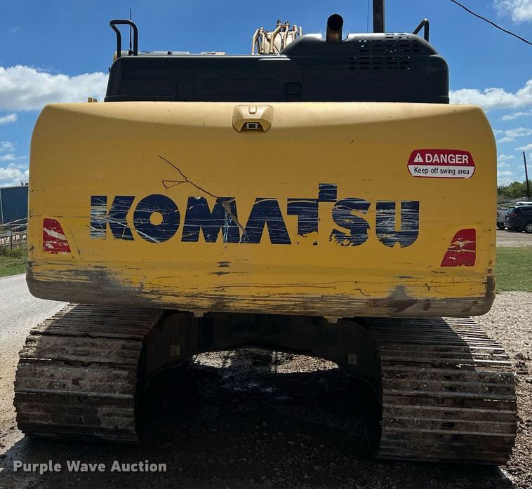 image for item DO2497 2018 Komatsu  PC210LC-11 excavator