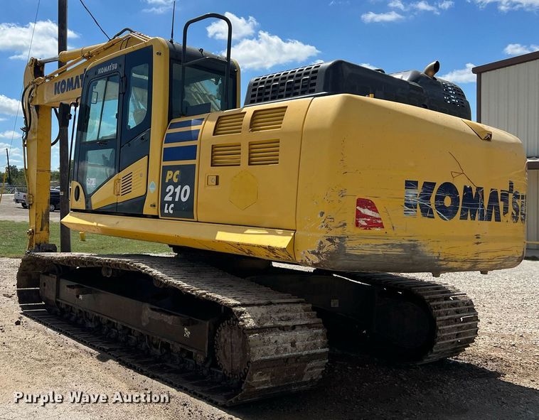 image for item DO2497 2018 Komatsu  PC210LC-11 excavator
