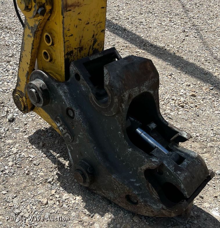 image for item DO2497 2018 Komatsu  PC210LC-11 excavator