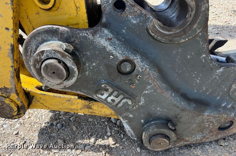 image for item DO2497 2018 Komatsu  PC210LC-11 excavator