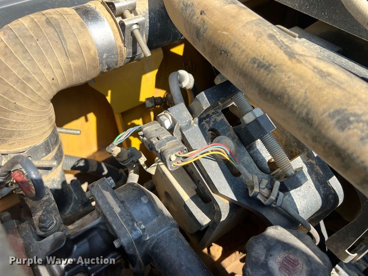 image for item DO2497 2018 Komatsu  PC210LC-11 excavator