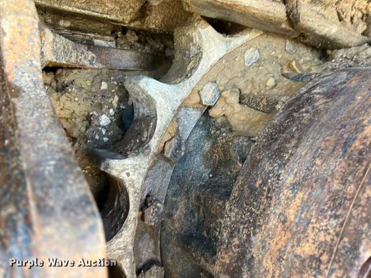 image for item DO2497 2018 Komatsu  PC210LC-11 excavator