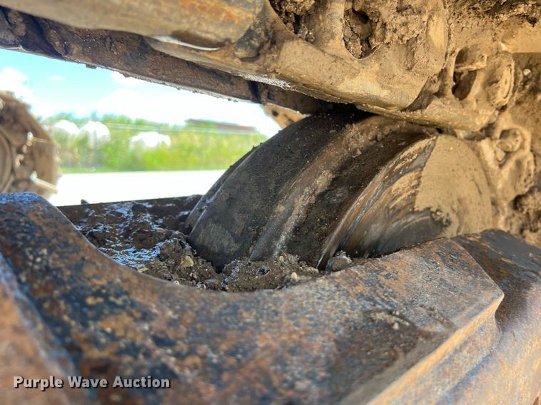 image for item DO2497 2018 Komatsu  PC210LC-11 excavator