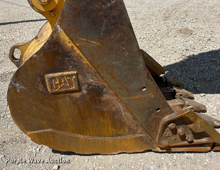 image for item DO2498 2019 Caterpillar 320 excavator