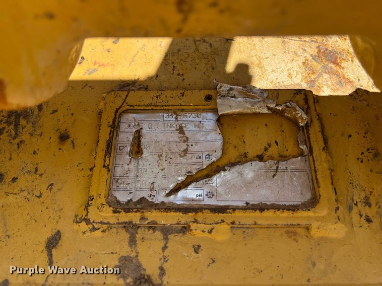 image for item DO2498 2019 Caterpillar 320 excavator