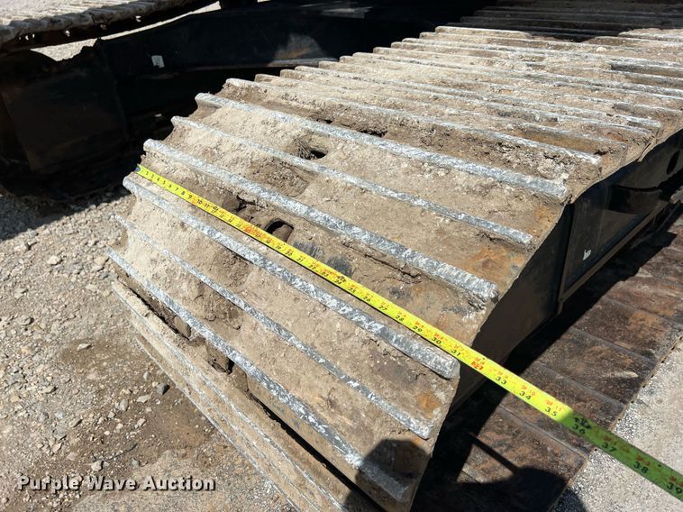 image for item DO2498 2019 Caterpillar 320 excavator