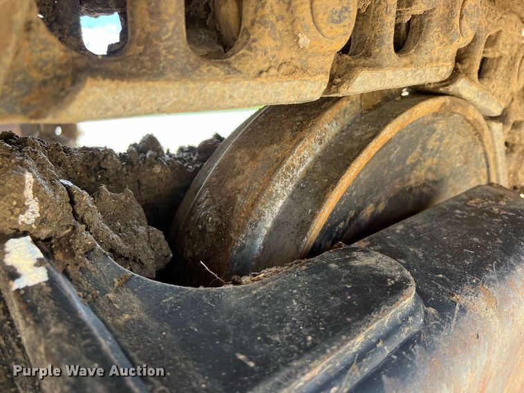 image for item DO2498 2019 Caterpillar 320 excavator