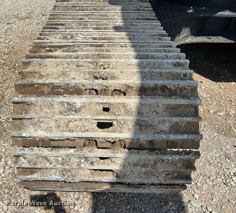 image for item DO2498 2019 Caterpillar 320 excavator