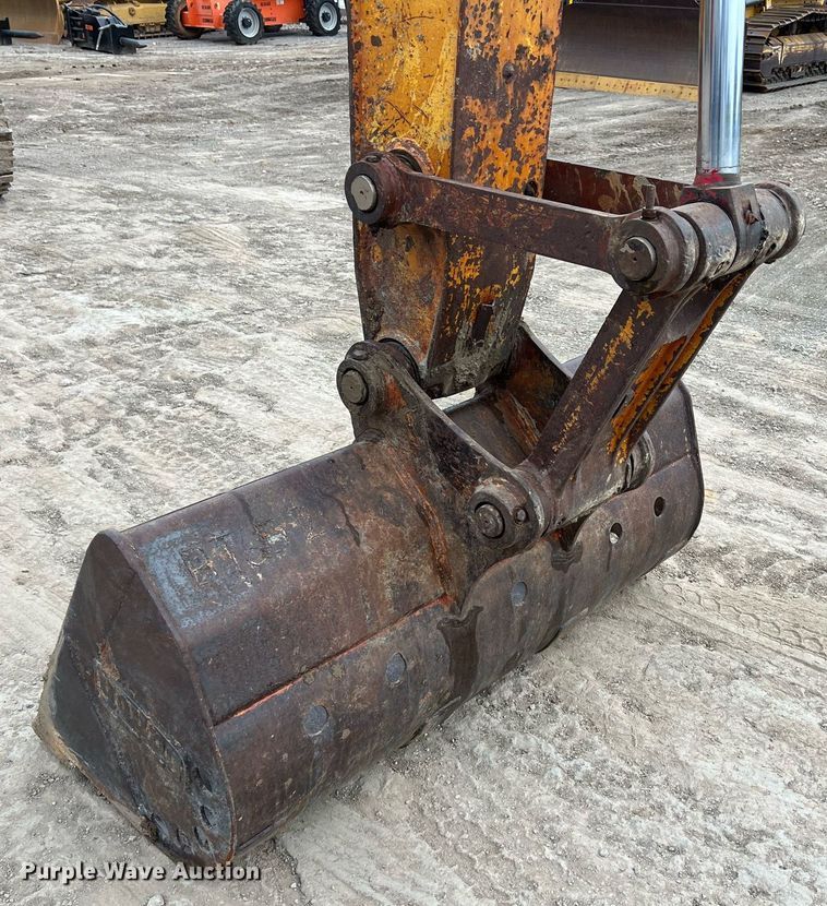 image for item DO2499 2016 Komatsu PC290LC-11 long reach excavator