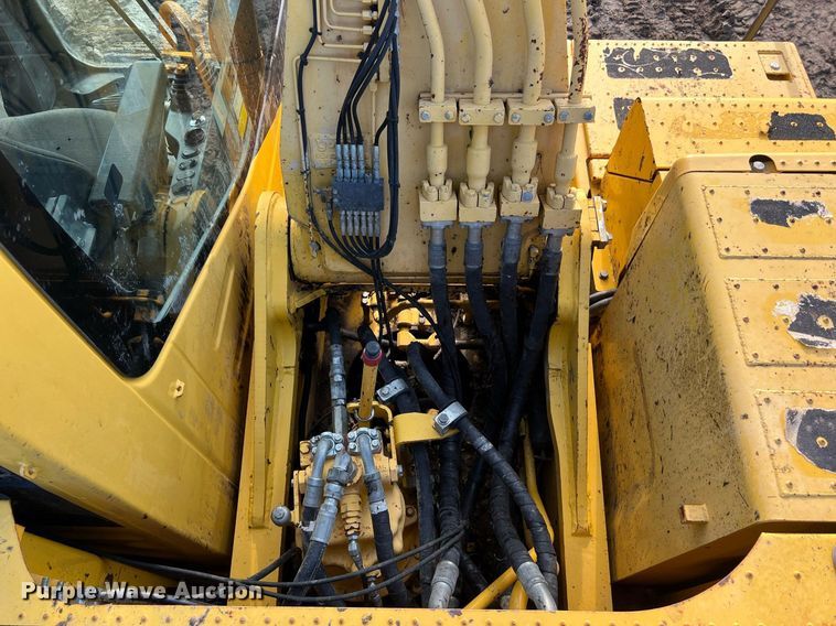 image for item DO2499 2016 Komatsu PC290LC-11 long reach excavator