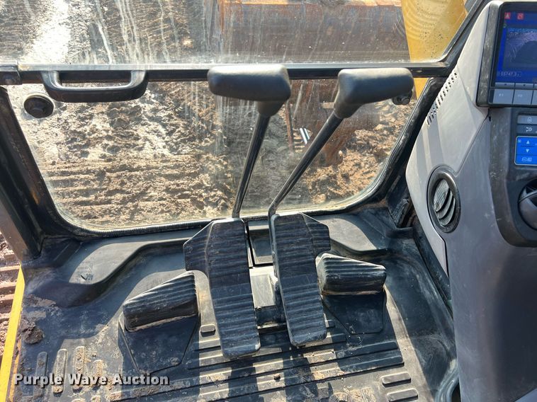 image for item DO2499 2016 Komatsu PC290LC-11 long reach excavator