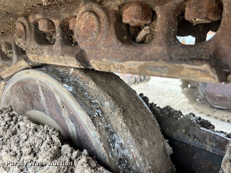 image for item DO2499 2016 Komatsu PC290LC-11 long reach excavator