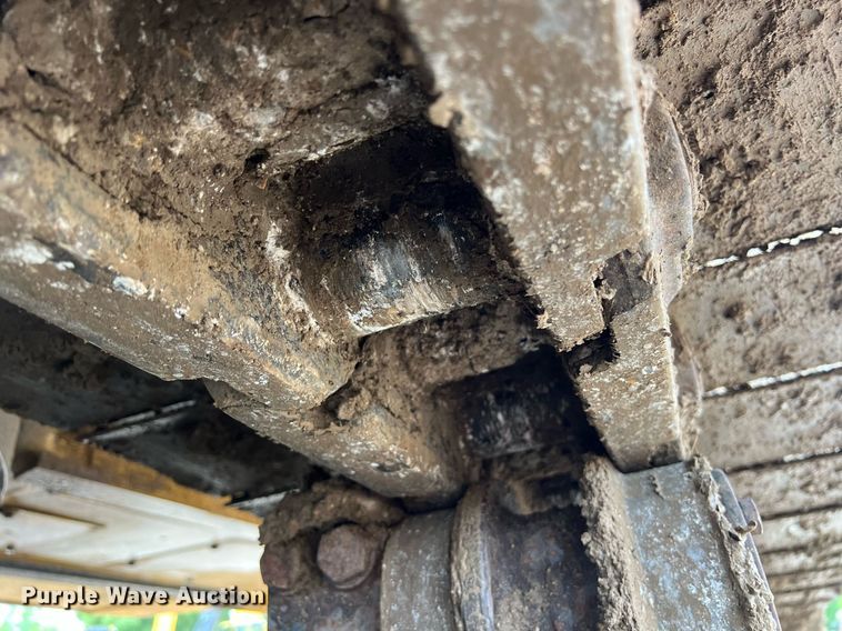 image for item DO2499 2016 Komatsu PC290LC-11 long reach excavator