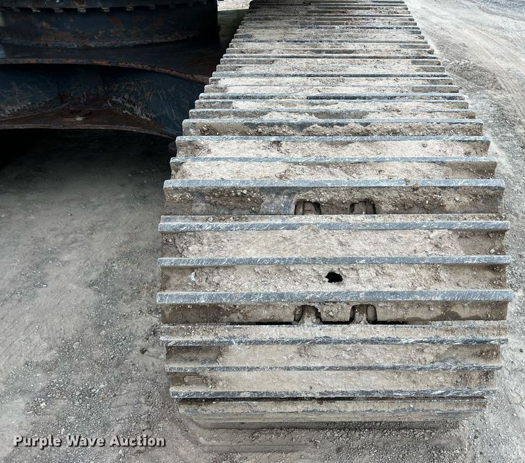 image for item DO2499 2016 Komatsu PC290LC-11 long reach excavator