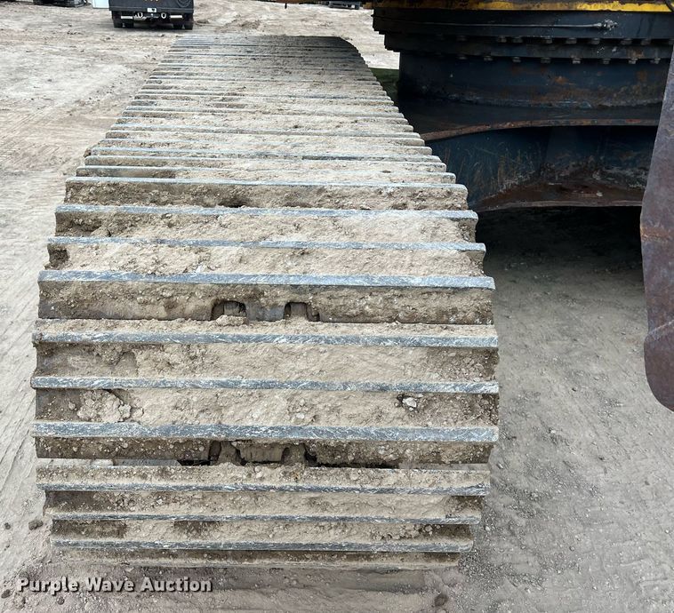 image for item DO2499 2016 Komatsu PC290LC-11 long reach excavator